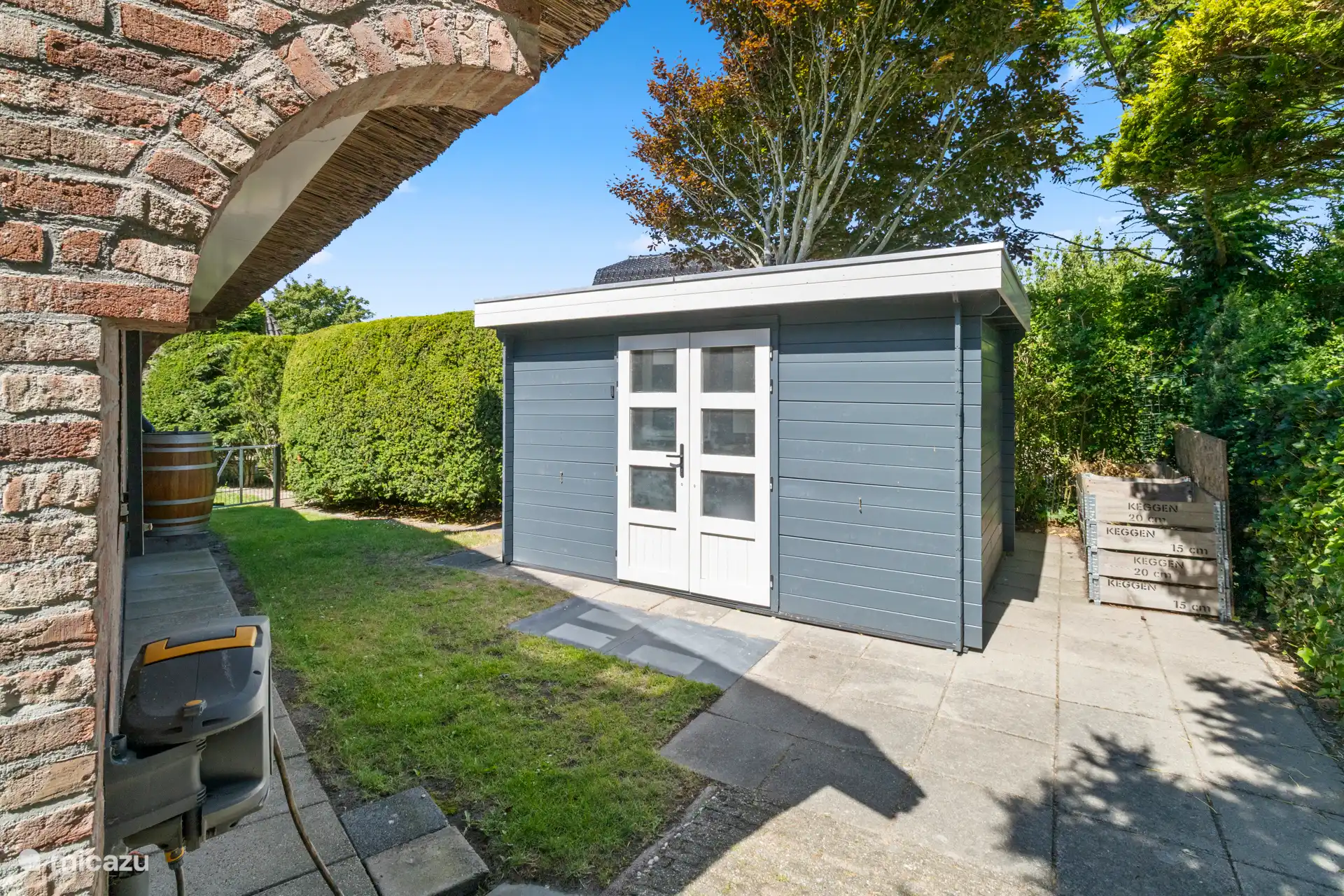 Scheune, Fahrradschuppen