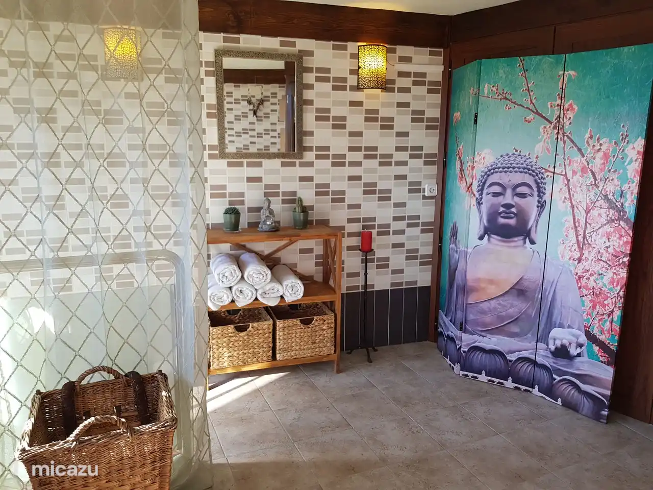 Abseits vom Trubel gibt es einen Saunaraum für 2 bis 4 Personen!