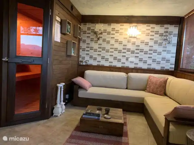El Valle, casa El Laurel | Espagne, Andalousie, Durcal - maison de vacances après une séance de sauna et une douche, relaxez-vous .... réservez ou fermez simplement les yeux.