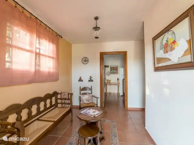 El Valle, casa El Laurel | Espagne, Andalousie, Durcal - maison de vacances hall avec accès au salon et à la cuisine.