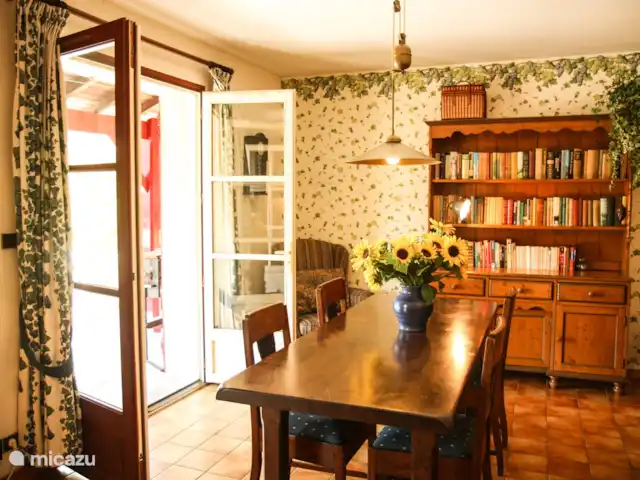 Le Rege huren in Frankrijk, Lot, Pontcirq - vakantiehuis Woonkamer