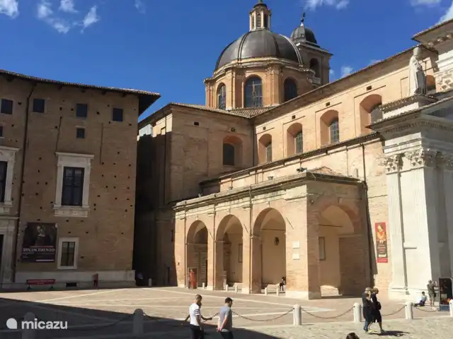 Villa San Vitale Bed & Breakfast 2p huren in Italië, Marche, San Lorenzo In Campo - bed & breakfast Juweeltjes in de buurt van Villa San Vitale: rondlopen in de universiteitsstad Urbino