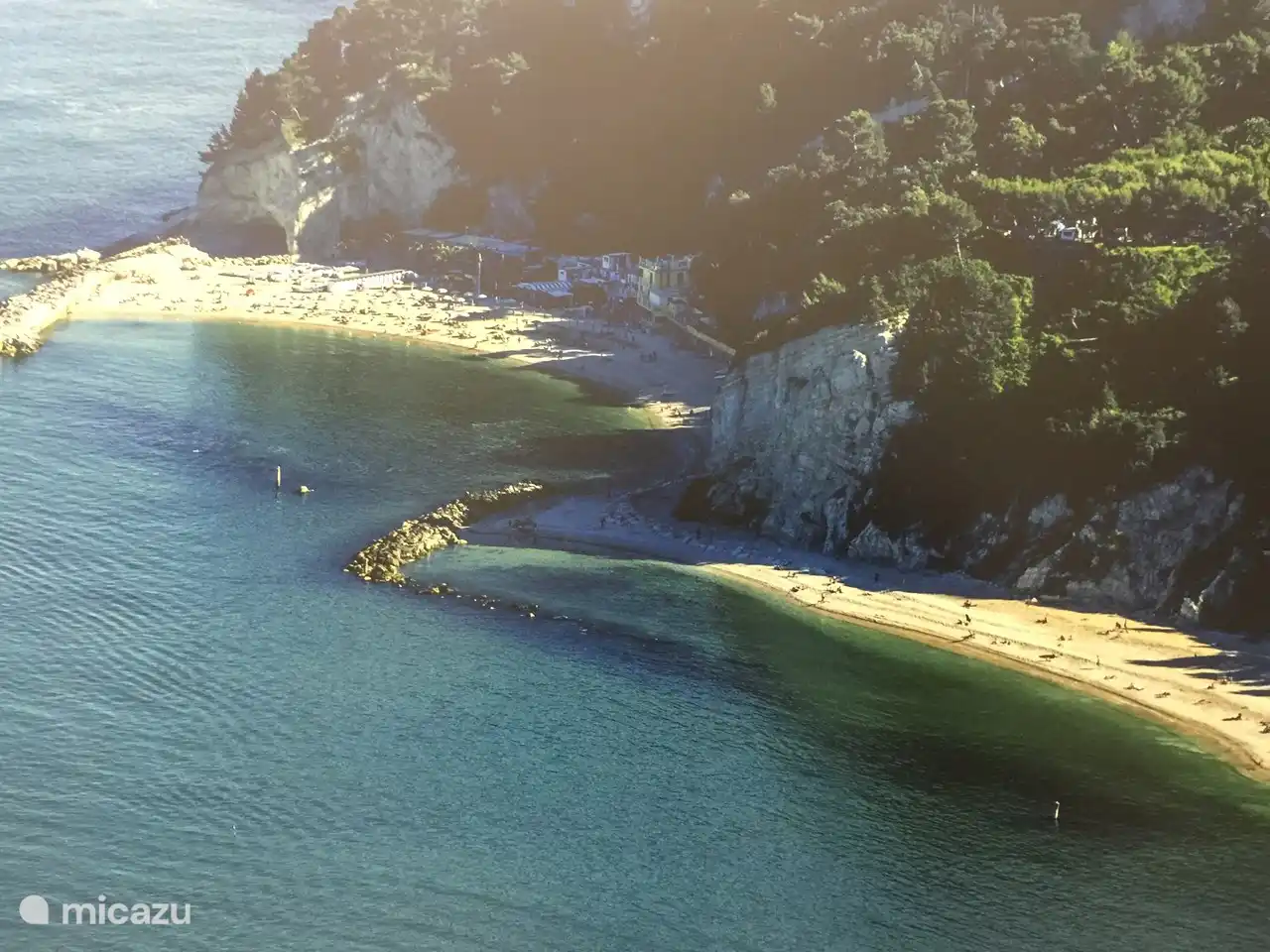 Gemas cerca de Villa San Vitale: las hermosas playas de Ancona