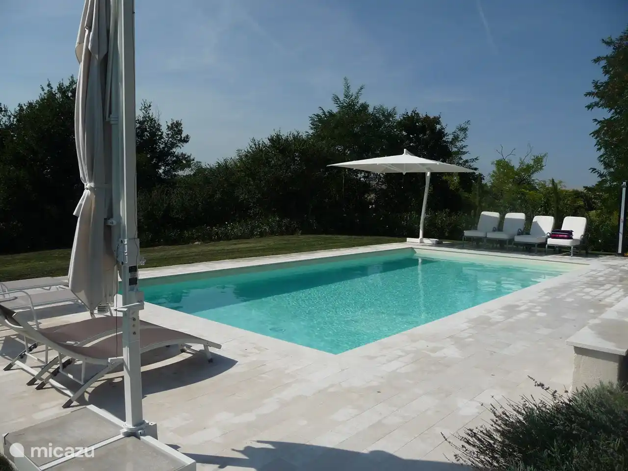 Swimming pool 10 x 5 salt bath