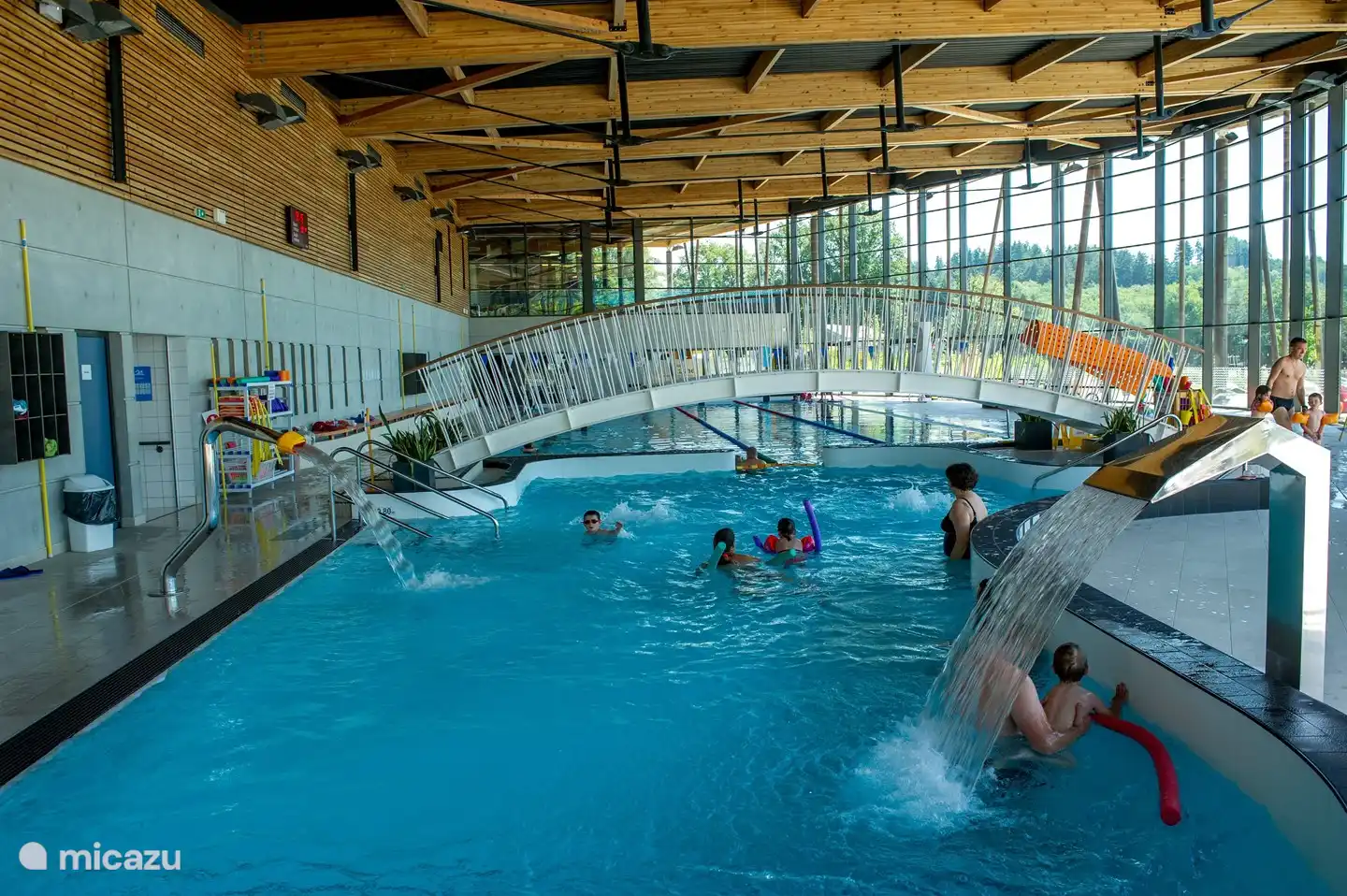 Piscine Lac de St. Pardoux