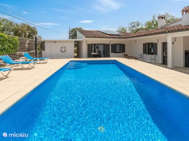 Location de Vacances Espagne, Costa Brava, Llagostera, villa - Can Aurora