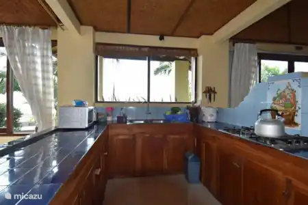 Vakantiehuis Indonesië, Bali, Lovina villa Strandvilla Ganesha direct aan zee
