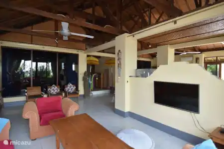 Vakantiehuis Indonesië, Bali, Lovina villa Strandvilla Ganesha direct aan zee
