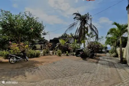 Vakantiehuis Indonesië, Bali, Lovina villa Strandvilla Ganesha direct aan zee