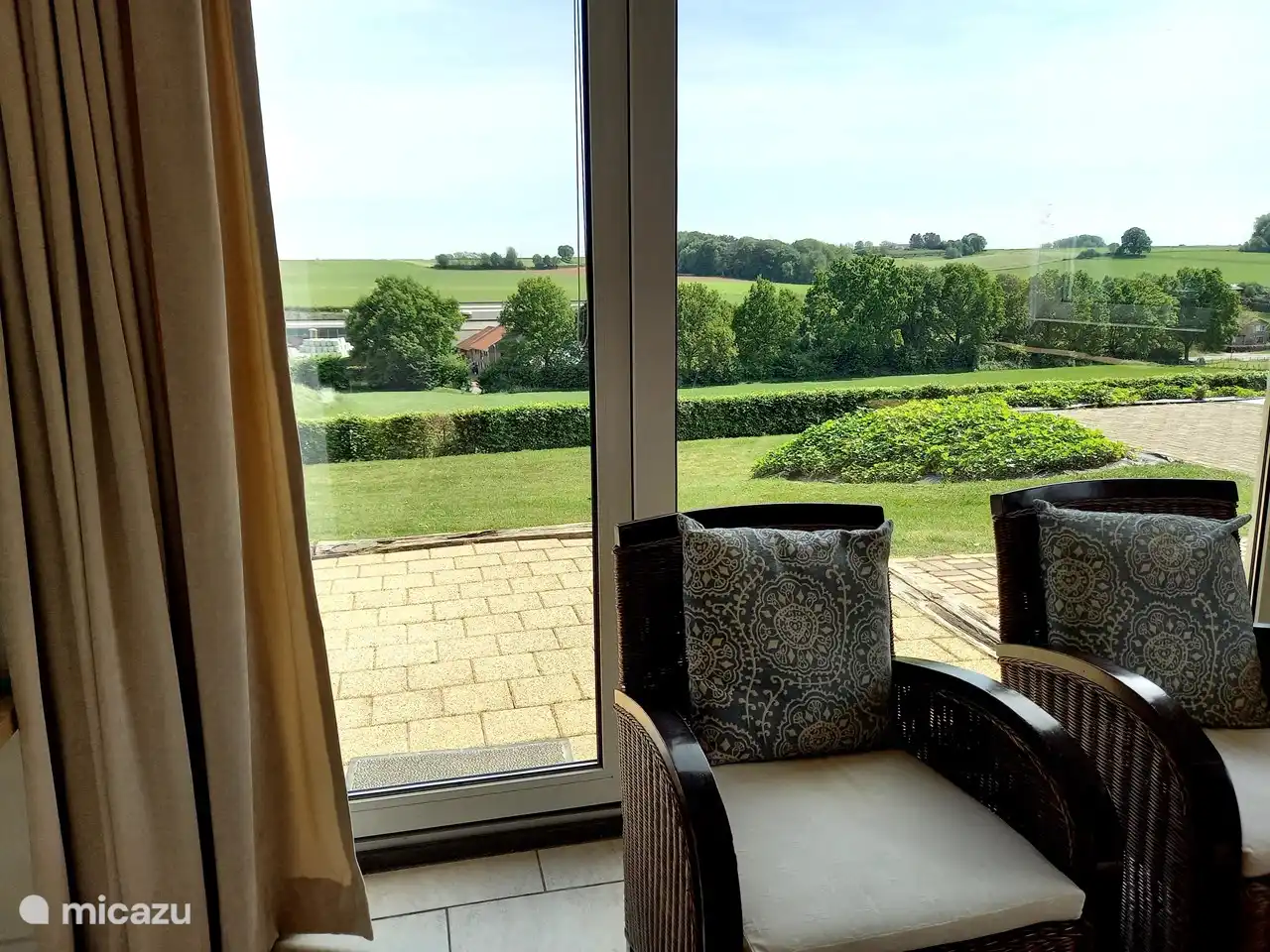 Blick vom Wohnzimmer Bungalow 30