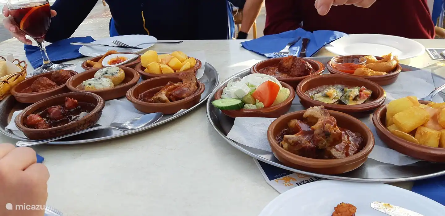 And of course delicious tapas!