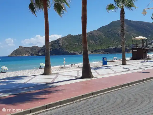 Casa Colina en España, Costa Blanca, La Nucía - casa vacacional Playa del Albir con vistas a la Sierra Helada con un precioso camino hasta el faro!
