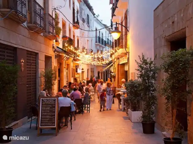Prachtige finca met privé zwembad huren in Spanje, Costa Blanca, Jávea - finca Het oude dorp met vele restaurants en winkeltjes
