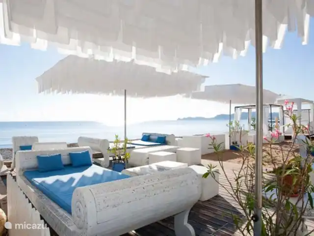 Prachtige finca met privé zwembad huren in Spanje, Costa Blanca, Jávea - finca La Siesta een populaire beach club