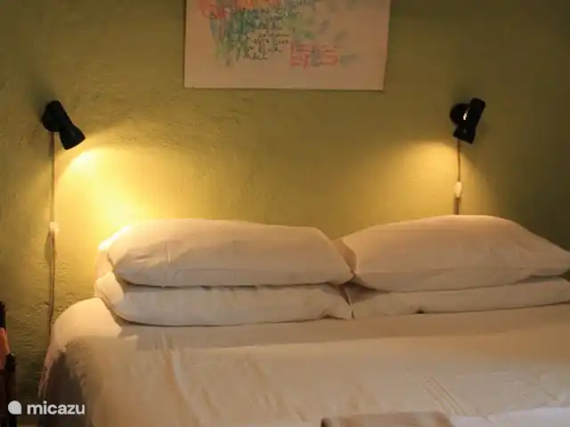 Le Calottier en Francia, Lot, Montgesty - casa rural / cabaña dormitorio cama para 2 personas