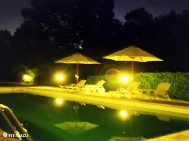 Le Calottier en Francia, Lot, Montgesty - casa rural / cabaña cierra los paraguas y disfruta de la vía láctea / galaxia