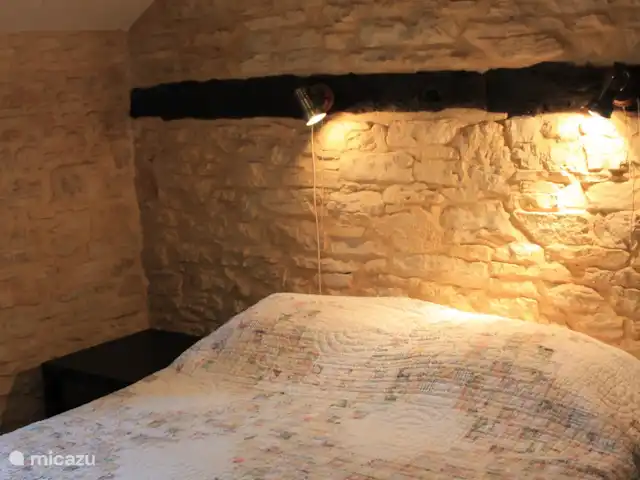 Le Calottier en Francia, Lot, Montgesty - casa rural / cabaña Uno de los 2 dormitorios dobles;