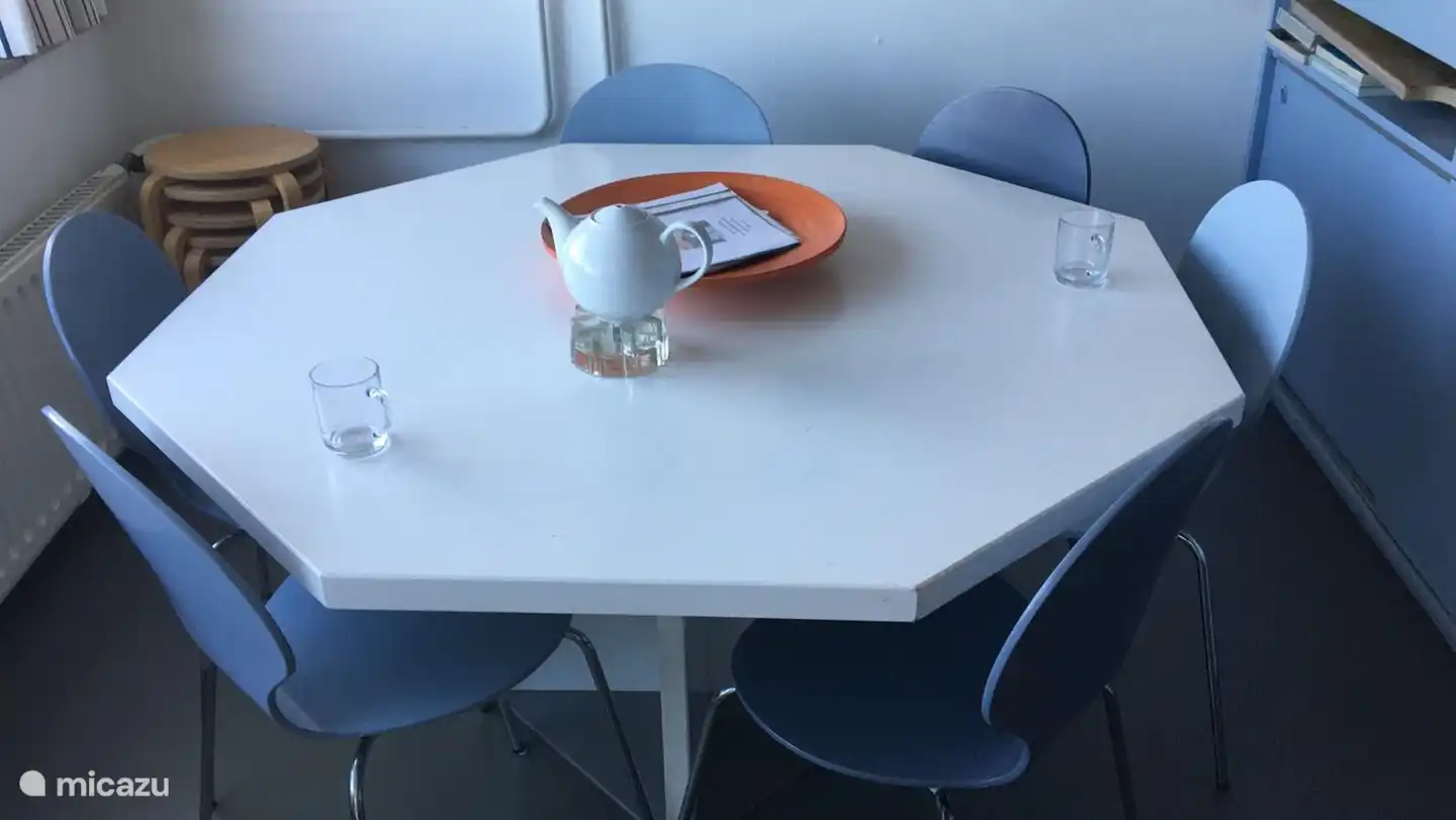 gezellige keukentafel