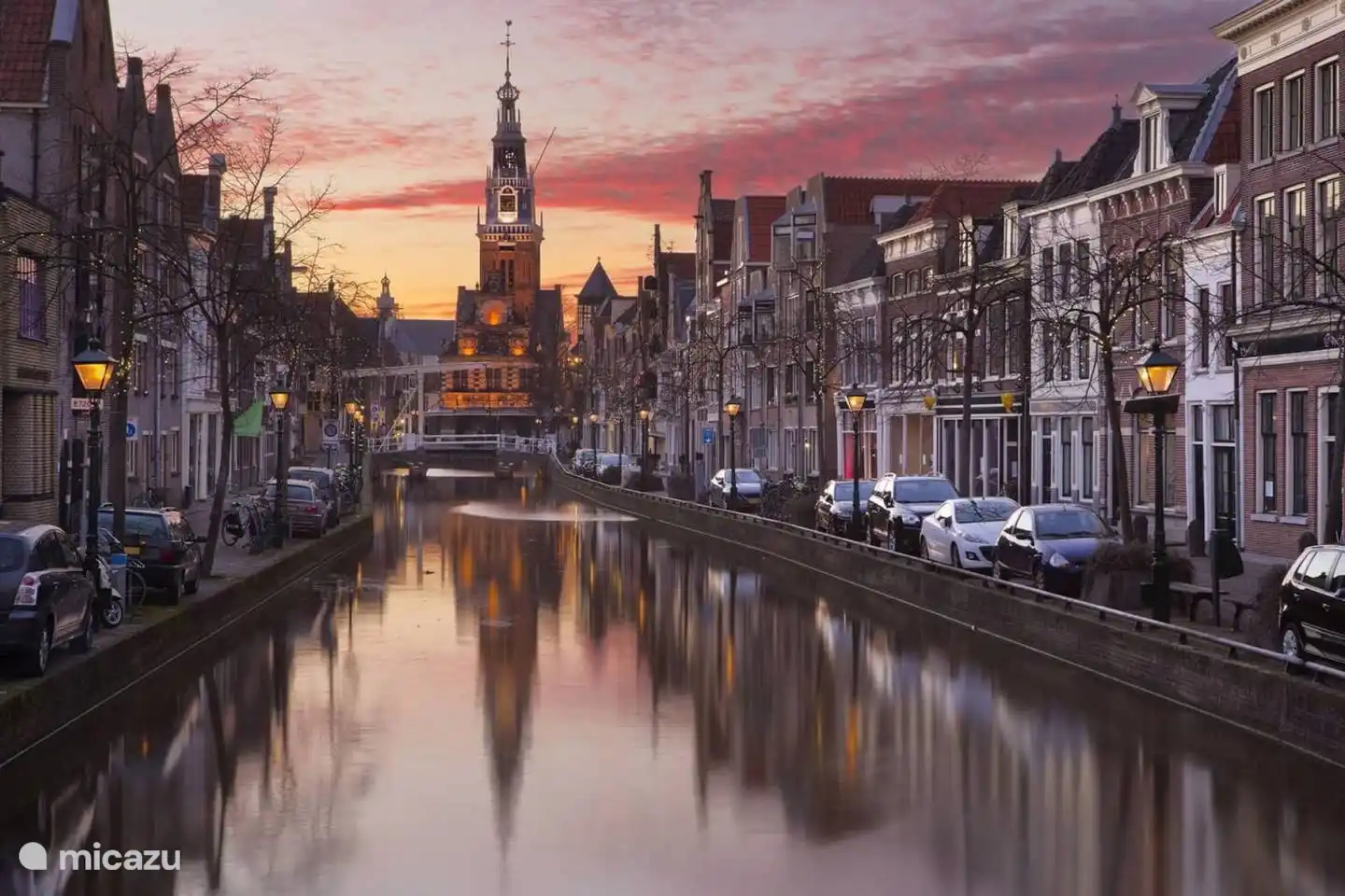 Alkmaar 10 km, Amsterdam 40 km