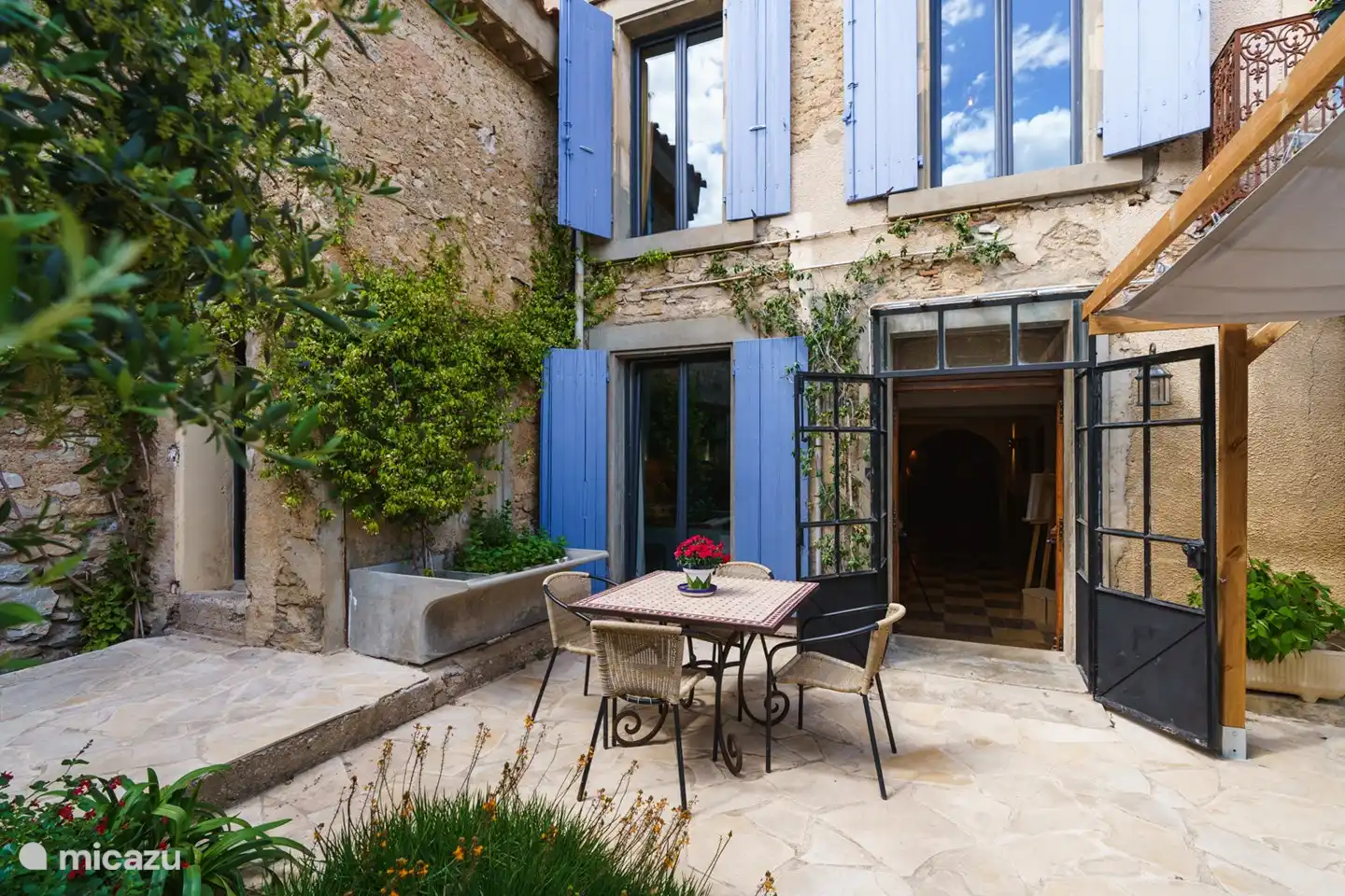 Côté jardin de l'appartement