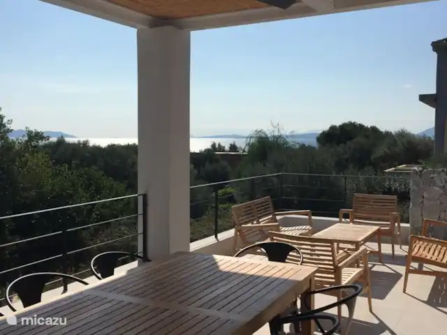 Villa Míticas en Grecia, Gracia Central, Pogonia - villa Terraza salón con vistas al mar