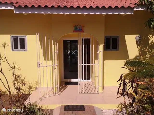 Villa Alana met privé zwembad huren in Curaçao, Banda Abou (west), Fontein - villa entree