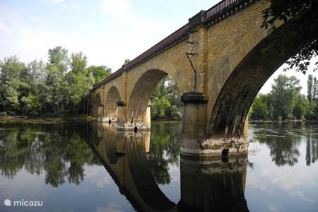Bridge over the Dordogne river