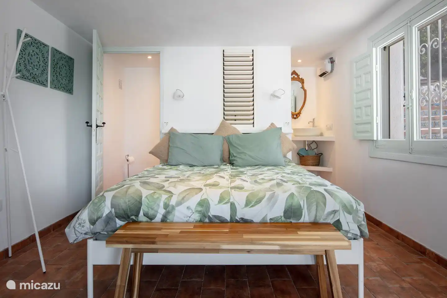 Studio im Erdgeschoss