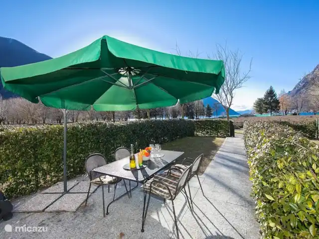 Location de Vacances Italie, Lacs italiens , Porlezza, appartement - Porto Letizia Bégonia 3 Location de Vacances Italie, Lacs italiens , Porlezza, appartement - Porto Letizia Bégonia 3