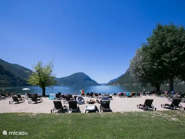 Location de Vacances Italie, Lacs italiens , Porlezza, appartement - Porto Letizia Bégonia 3 Vue du lido