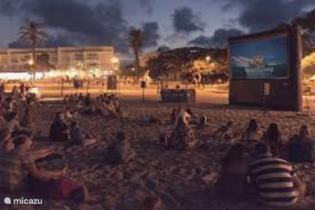 Cala Llonga - película de playa