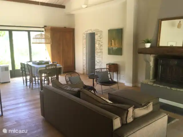 Marlin en masa en Francia, Var, Cotignac - casa vacacional salón familiar