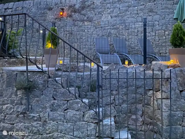 Marlin en masa en Francia, Var, Cotignac - casa vacacional piscina iluminada