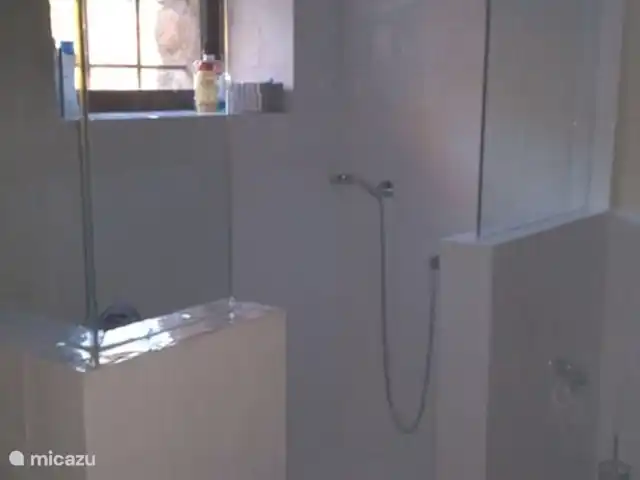 Can Maimes en España, Costa Brava, Agullana - casa de campo / castillo Badkamer 2