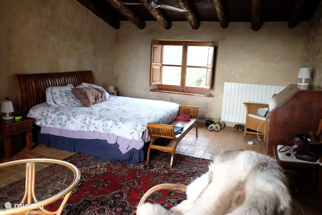 Master bedroom - pool side view