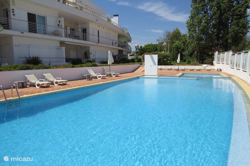 Vakantiehuis Portugal, Algarve, Santa Luzia Appartement Ruim appartement op de begane grond