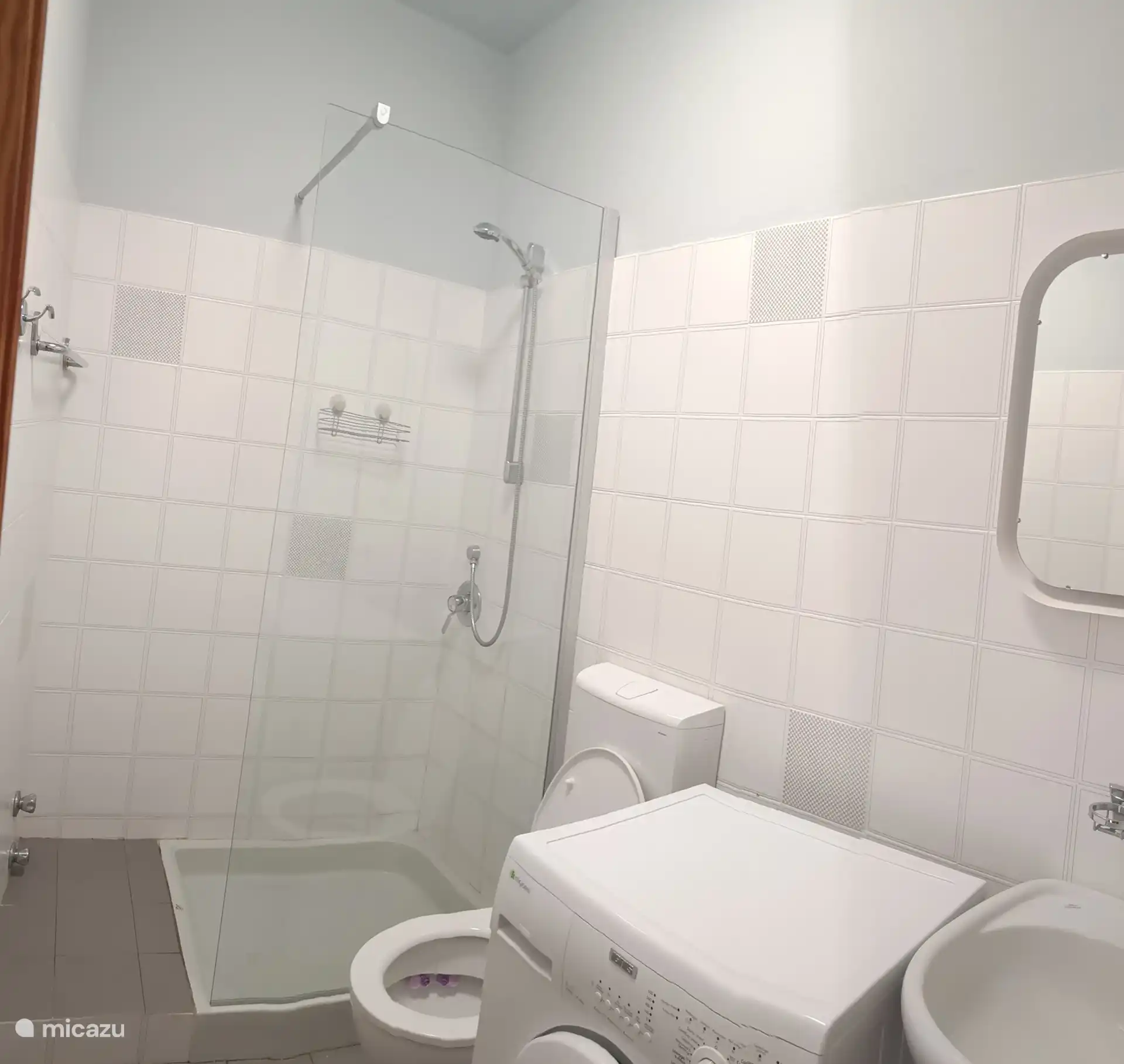 Eines der drei Badezimmer