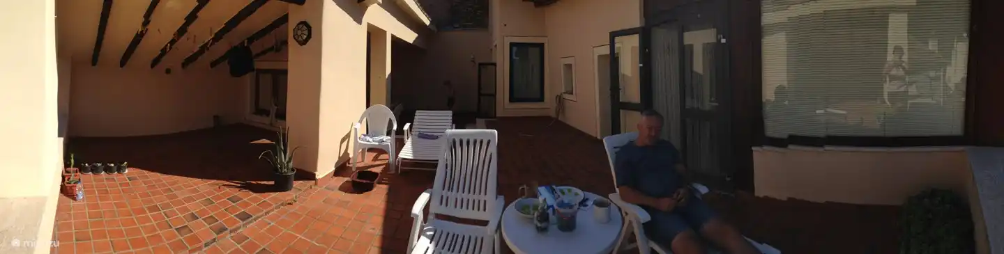 Die große Dachterrasse