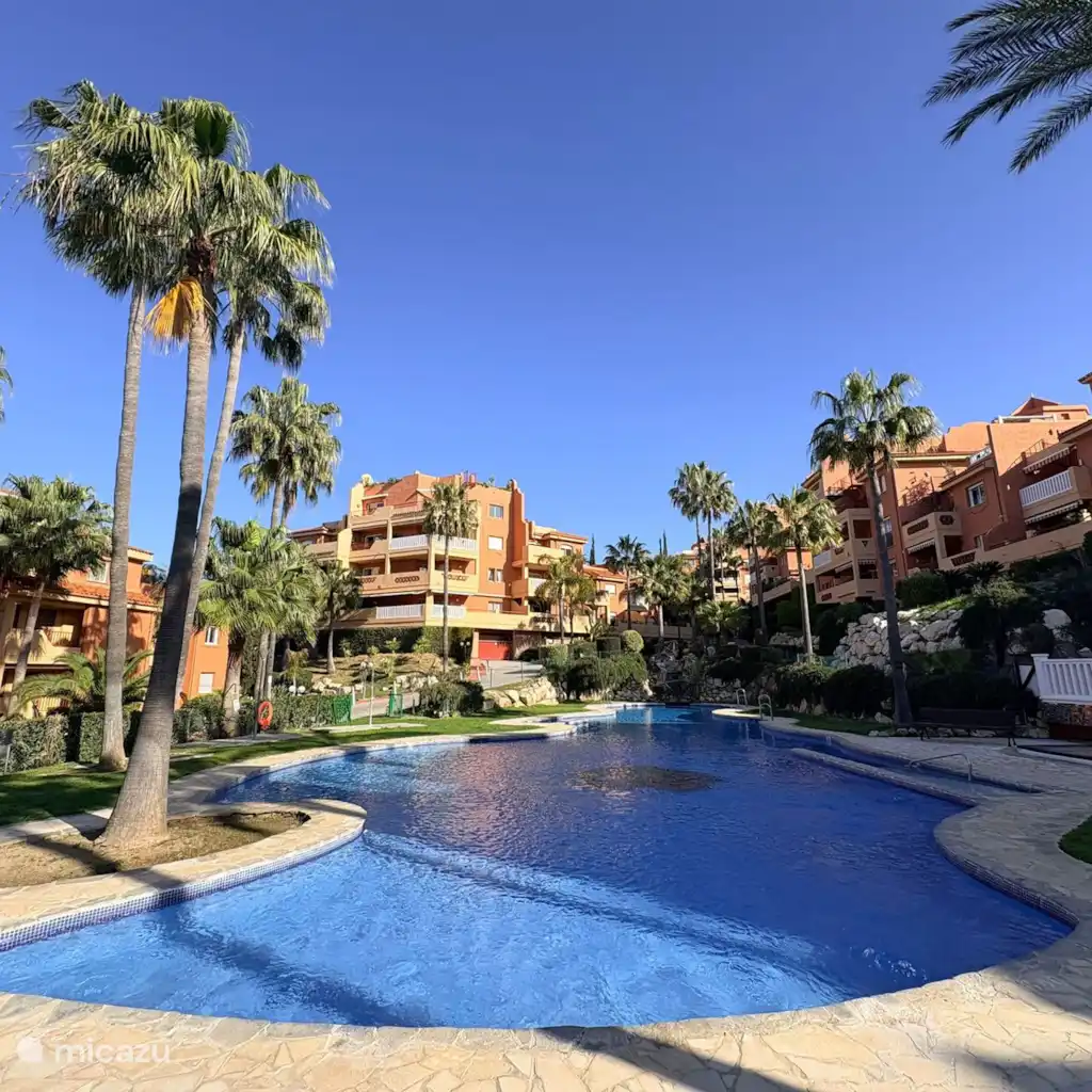 Appartement PENTHOUSE LOTUS LAST MIN NAJAAR 2026 in Marbella