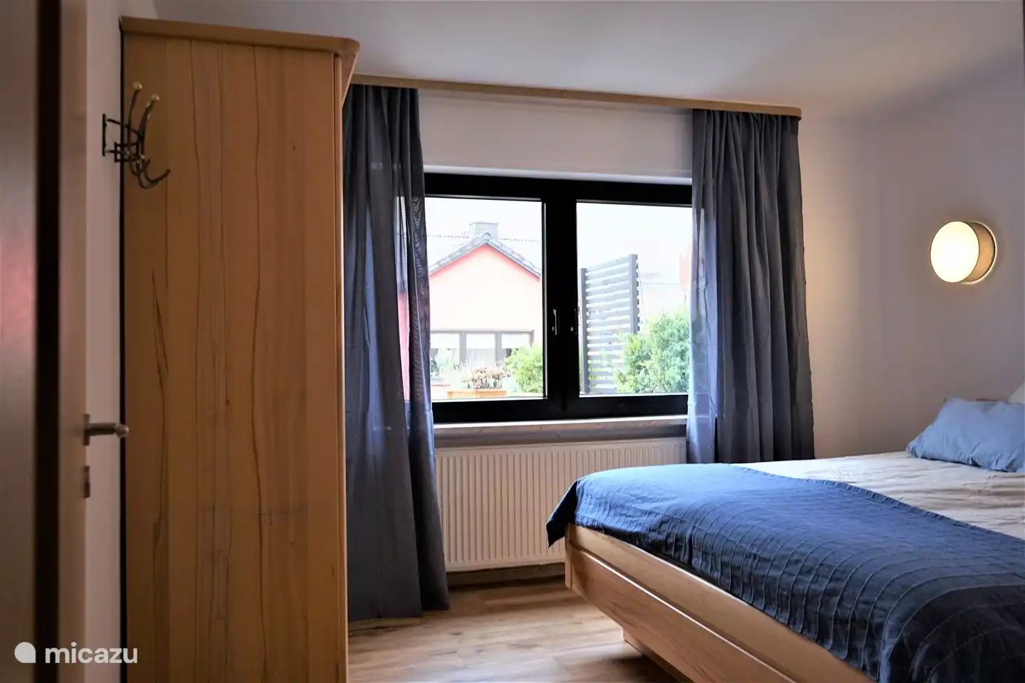 Habitación preciosa y espaciosa