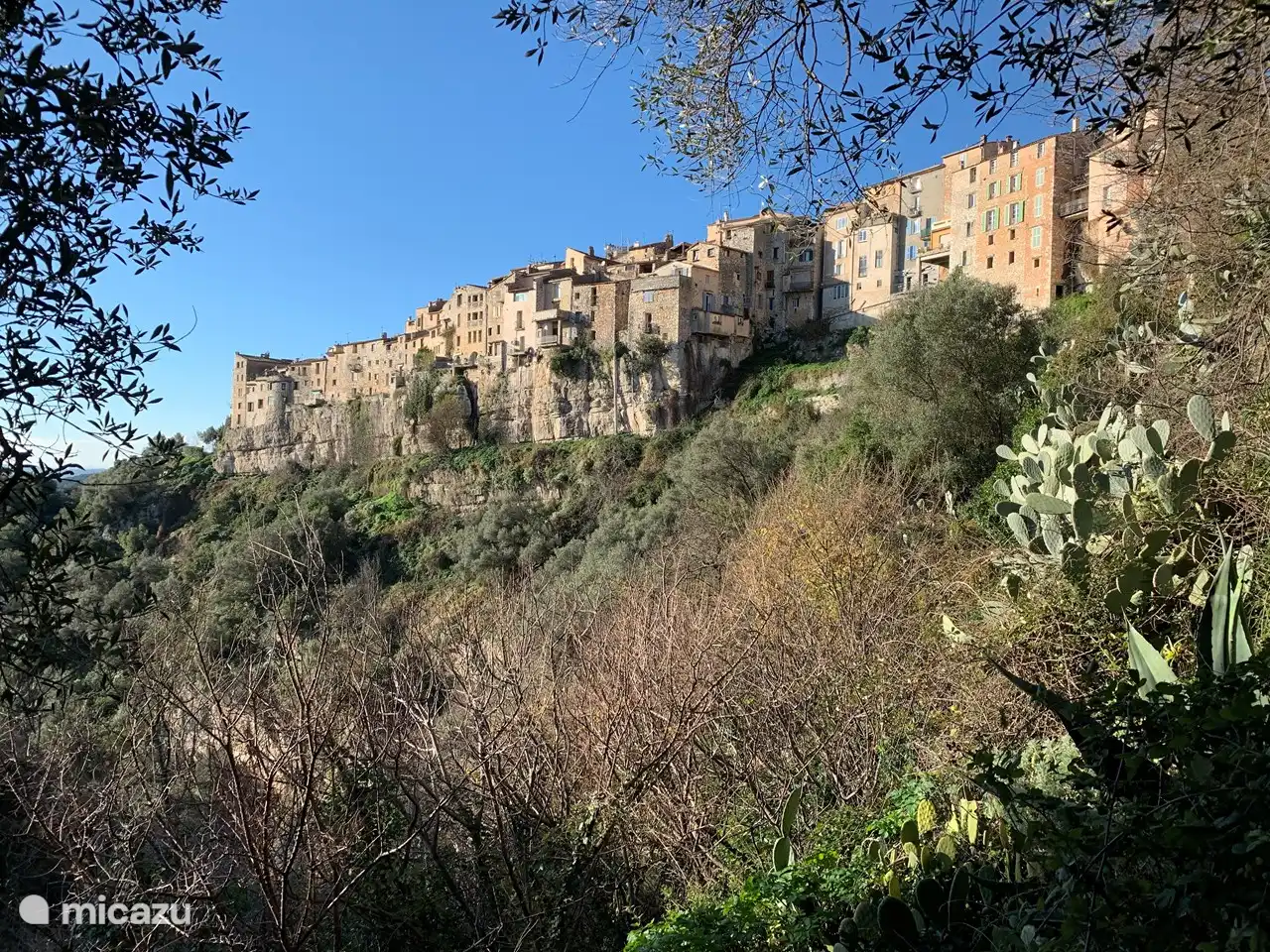 Tourrettes-sur-Loup, schönes Dorf