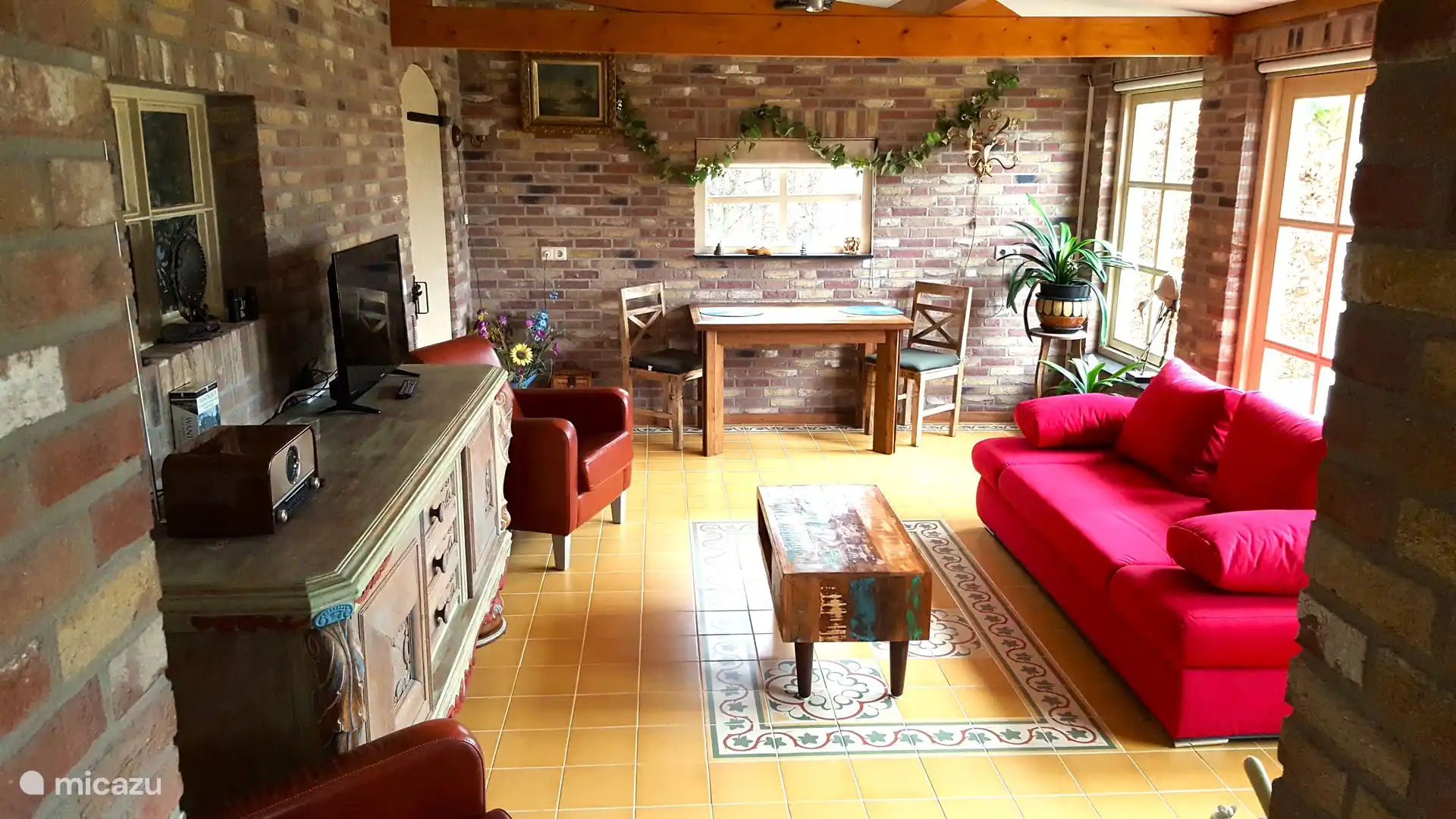 Ein sehr attraktives Wohnzimmer.