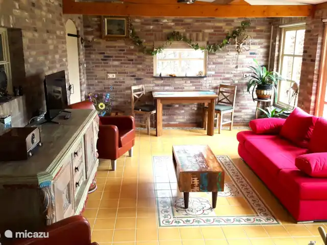 casa vacacional en Países Bajos, Barbante Septentrional, Kaatsheuvel – El mochuelo de Ketse Un salón muy atractivo.