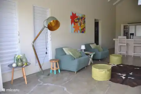 Vakantiehuis Bonaire, Bonaire, Belnem villa Cas Akuario woonkamer