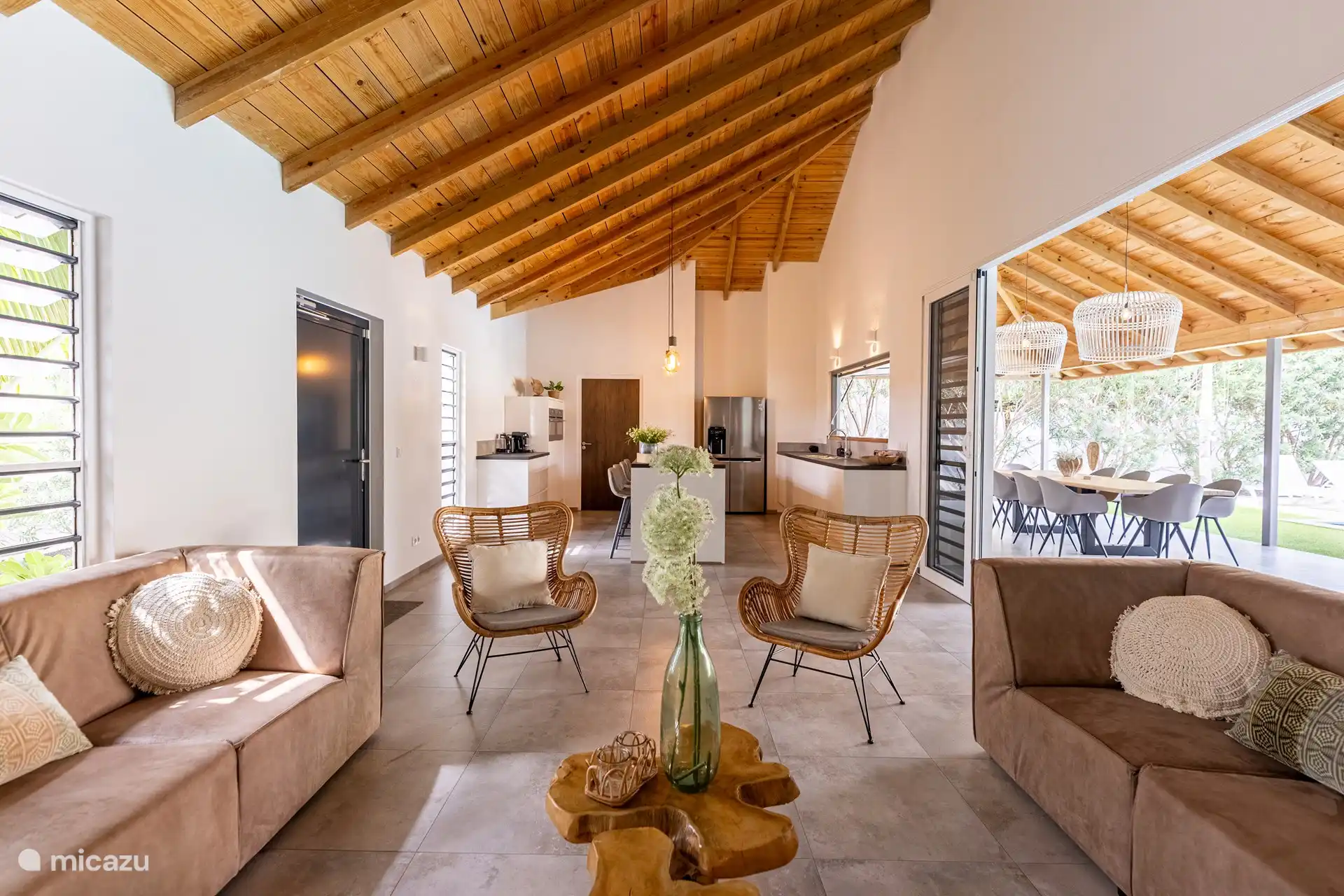 Blick aus dem Wohnzimmer