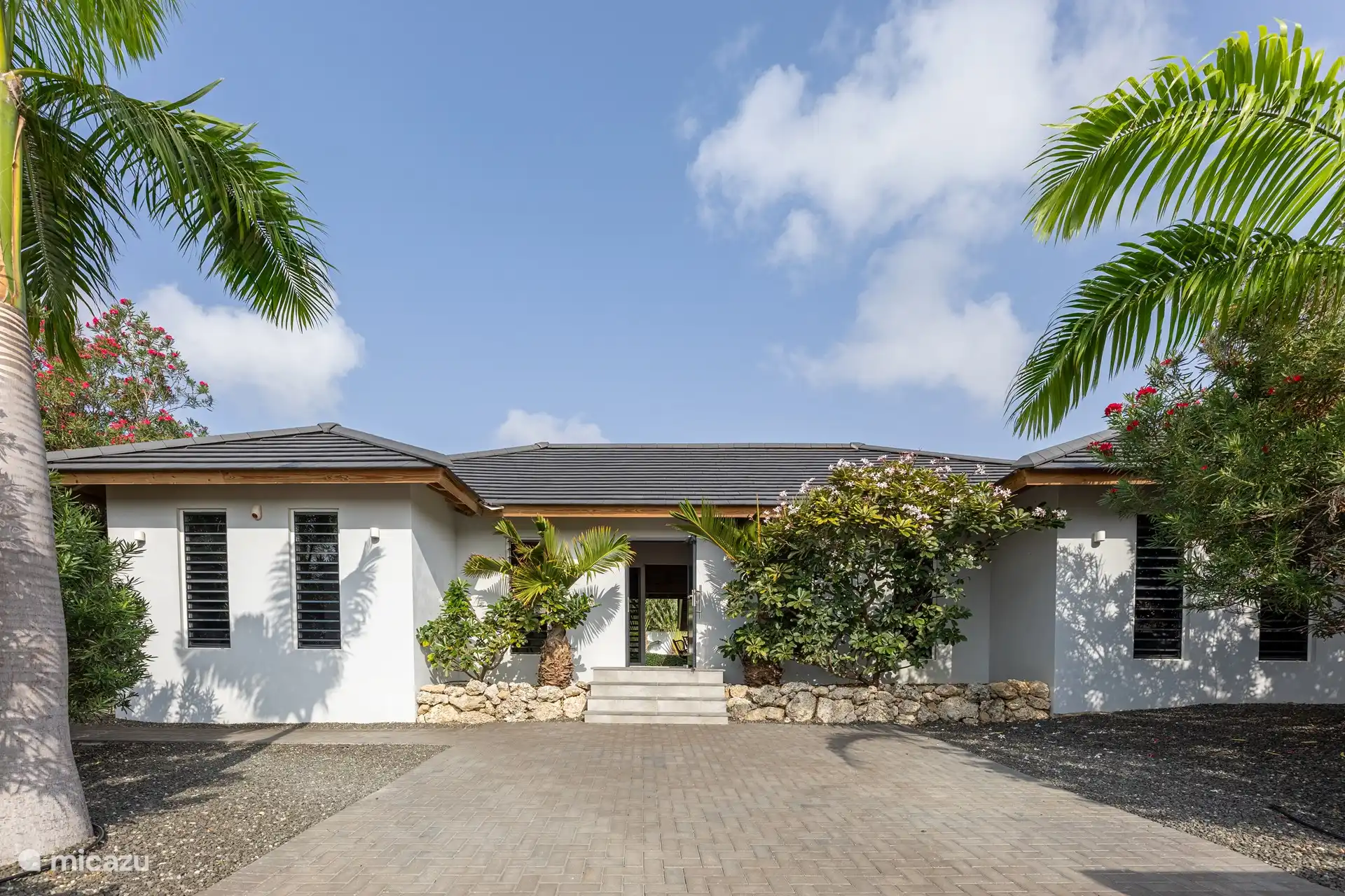 Auffahrt für 2 Autos