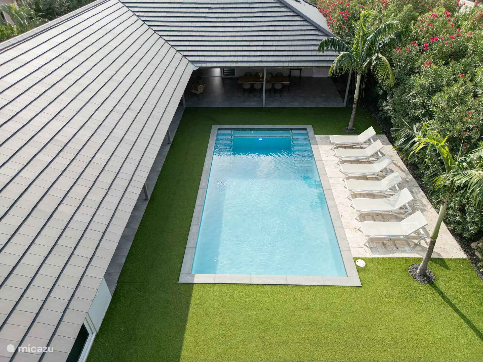 Alles rund um den Pool