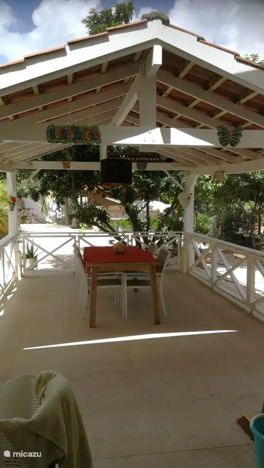 Überdachte Terrasse