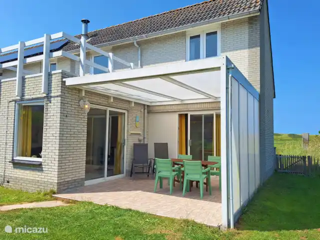 Korre 16 en Países Bajos, Holanda del Norte, Callantsoog - casa paredada Terraza