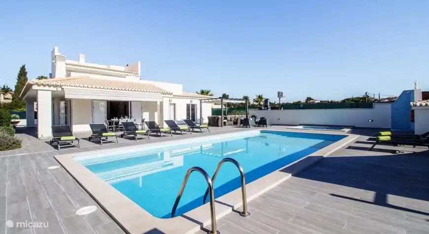 Villa Sun in Portugal, Algarve, Carvoeiro - villa